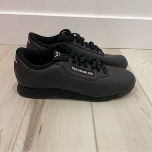 Reebok Black Comfort Casual Lace Up Sneakers